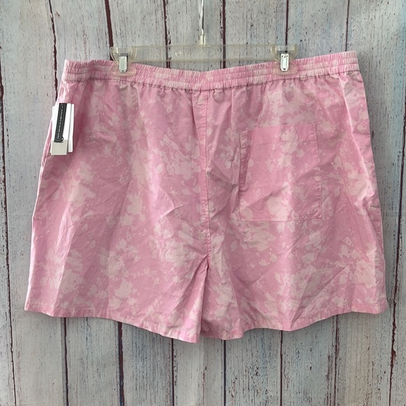 NWT pink tie dye shorts from BP size 1X - Picture 2 of 4